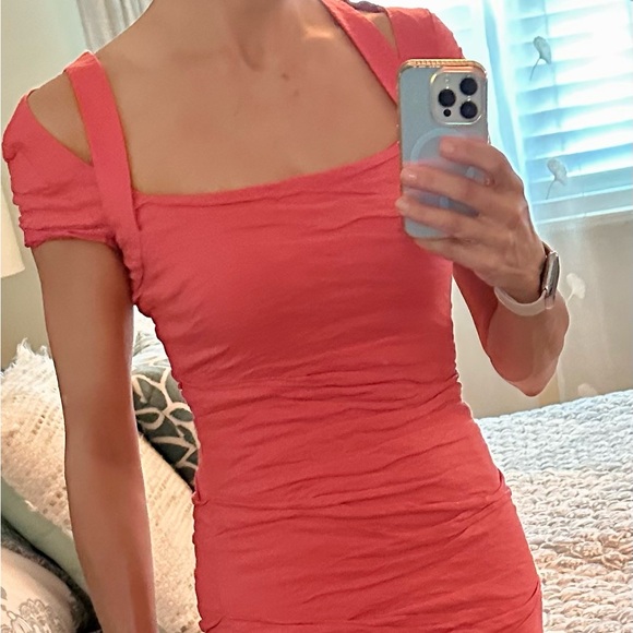 Nicole Miller Artelier Elegant Coral Stretchy  Mini Dress size 8 - Picture 4 of 10